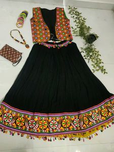 Beautiful Embroidered Lehenga Choli Set