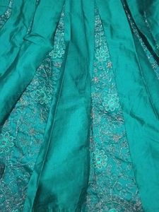 croptop lehenga with dupatta and jacke