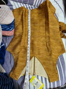 Global Desi Gold-Toned Ethnic Top