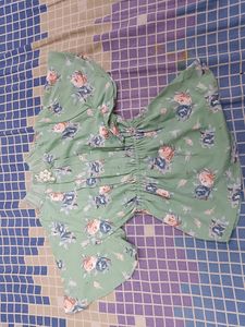 Like New Party Wear Top For 4-5 Years Old Girl