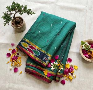 Elegant Teal Green Handloom Saree (without blouse)