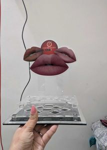Colors Queen Nude Lipstick Display Stand