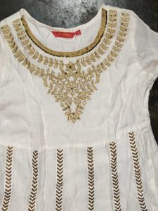 ✨ Beautiful White &amp; Gold Anarkali Dress