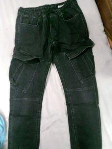 Cargo Jeans