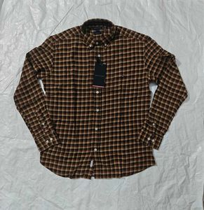 Tommy Hilfiger Plaid Button-Down Shirt