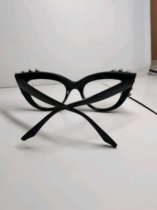 Glamorous Rhinestone Cat-Eye Glasses
