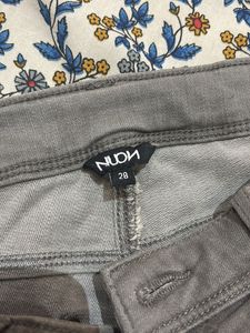 A pair of denim in perfect condition