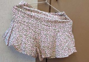 Floral Print Mini Shorts