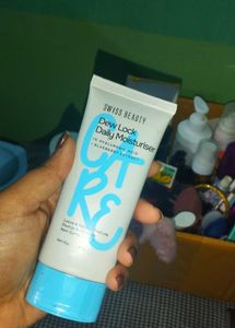Swiss Beauty Dew Lock Daily Moisturiser
