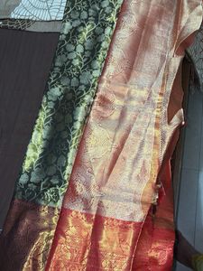 Paithani Golden Saree With Tag