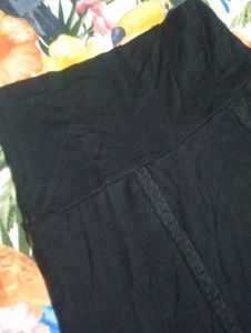Chic Black Midi Skirt