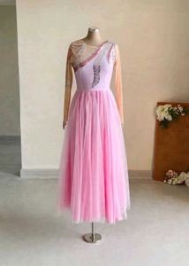 with freebies 🫶 Stunning Pink Embellished Gown