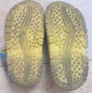 Kids Coral Sandals