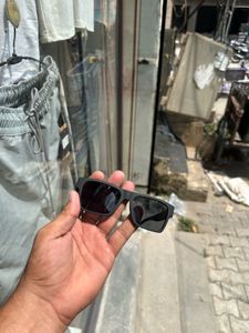Stylish Black Sunglasses