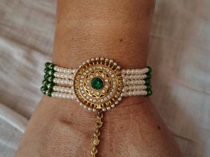 Stunning Hand Harness &amp; Ring Set