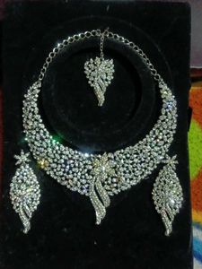 AD Stone Jewellery Set