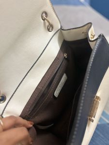 Stylish Cream &amp; Navy Handbag - unused