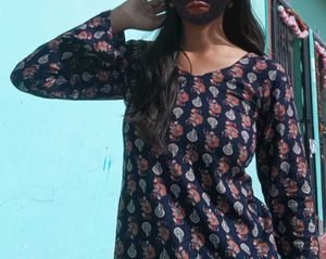 Short full sleeves kurti