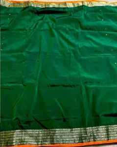 Green colour pure Banarasi Silk Saree