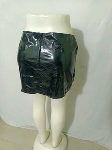 Edgy Black Sexy Buckle Skirt Size M