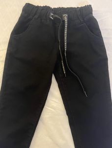 Black Jeans