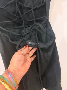 Zara Chic Black Puff Sleeve Lace-Up Dress