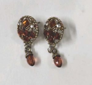 Elegant Orange Stone Dangle Earrings