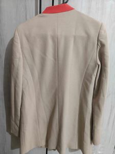 Tilbury  Elegant Beige Longline Blazer Jacket