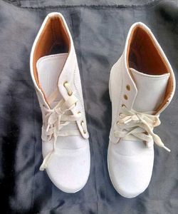 White Star Cutout Ankle Boots