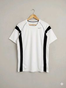 Nike White & Black T-Shirt