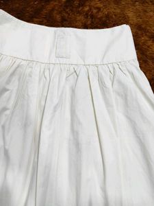 NEW Chic White Pleated Skirt
