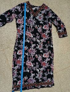 Elegant Floral Kurti Top