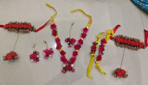 Floral Jewellery Set for Occasions