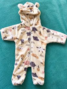 Cute Baby velvet soft suit with Hoody
