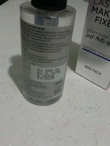Long Lasting Makeup Fixer blue heaven