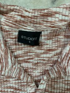 Cute Collared Knit Top