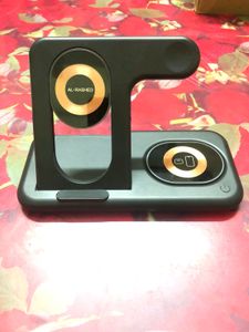 WIRELESS CHARGER FOR SALE!!!