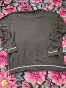 Puma Men's Grey V-Neck Sweater