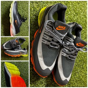 NIKE Shoes Size:9 ,Grey