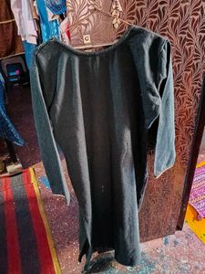 Elegant Embroidered Kurta