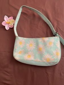 Daisy Print Shoulder Bag