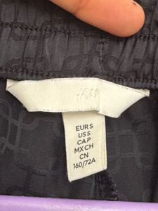 H&M Black Patterned Pants