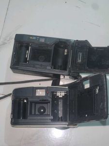 2 Vintage Film Cameras Yashica &amp; Konica
