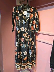 Chic Floral Midi Dress