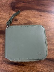 Stylish Green Zip Around Wallet