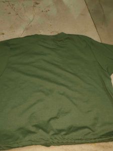 Olive Green Cropped Tee