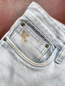 AE Light Wash Denim Jeans