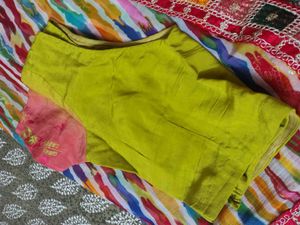 beautiful laharia saree with stiched blouse