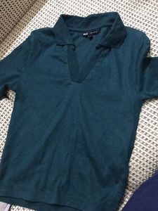 Dark Green T-shirt Only Brand Never Used