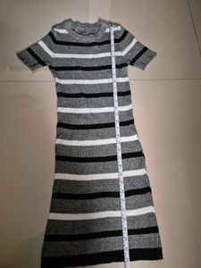 striped knit bodycon dress⋆｡𖦹°⭒˚｡⋆